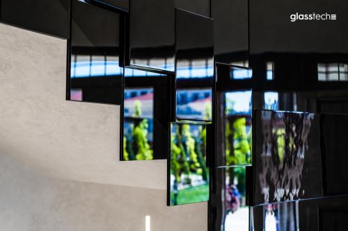 şüşə fraqmenti və perila